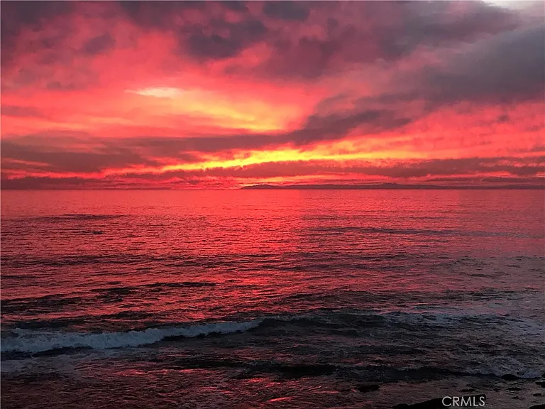1249 Ocean Front #C — Photo 18