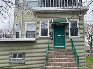 636 S 13th Ave APT 2, Maywood, IL 60153