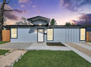 7338 Hurtgen Forest Rd, Houston, TX 77033