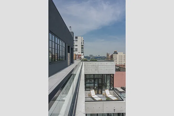 Sold by Stribling | media 24