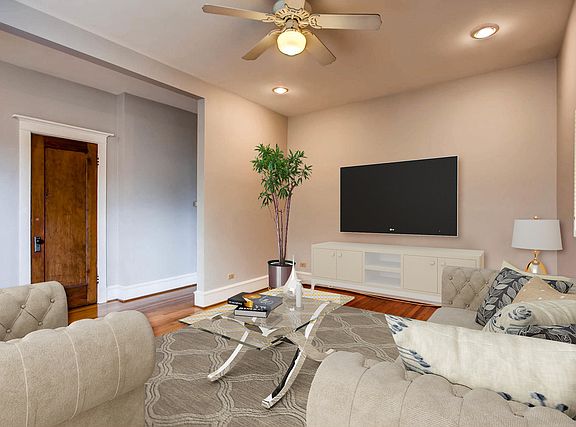 2nd image of 5123 N Winthrop Ave #3