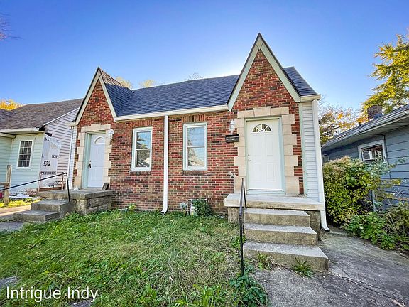3rd image of 2845 E Brookside Ave