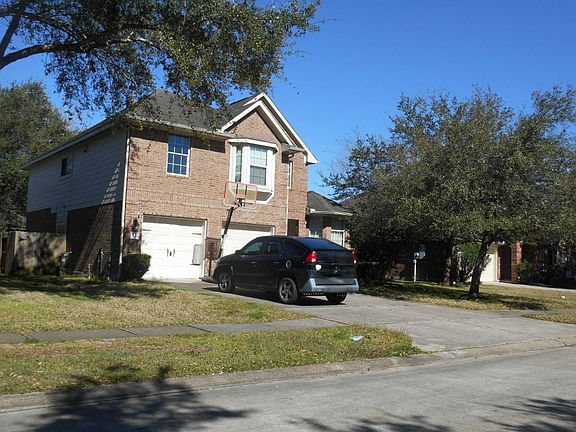 3rd image of 2117 Emerald Cove Dr