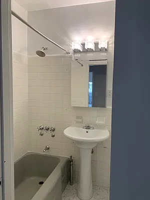 Rented by Denise Salizzoni, LREB | media 8