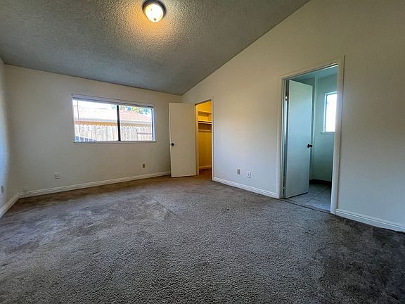 5th image of 7665 Canyon Woods Ct