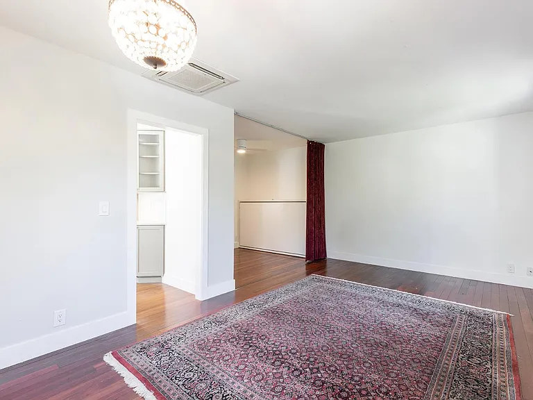 1317 C St — Photo 20