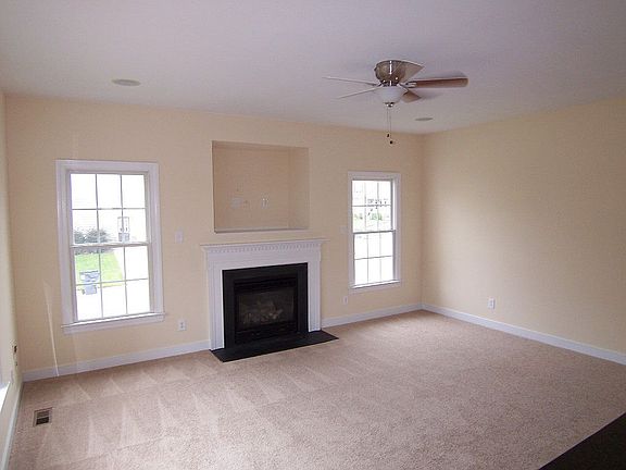 3rd image of 9080 Lunette Ln