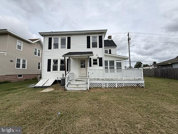 2nd image of 348 Main St