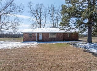 1053 W Gum Log Rd, Russellville, AR 72802