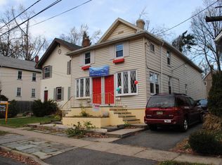 10 Charles St #A, Montclair, NJ 07042