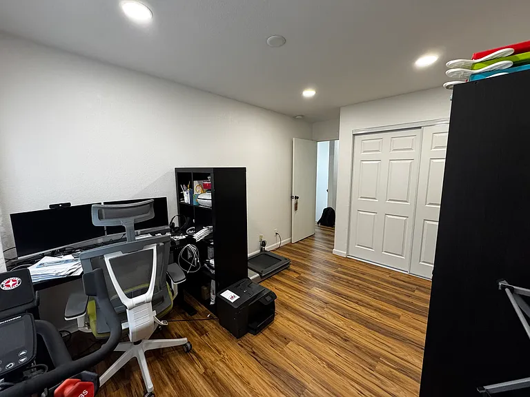 1627 Los Suenos Ave — Photo 12
