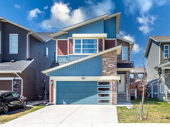 313 E Cornerstone Mnr NE, Calgary, AB T3N 1H5