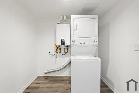 Studio, 443 sqft, $1,447 — Photo 1