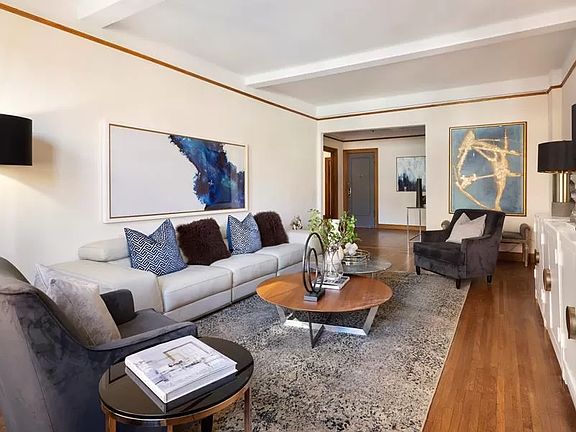 2nd image of 24 W 69th St APT 6A