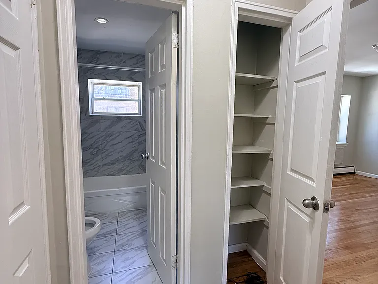 111-112 Lincoln Ave #7B — Photo 4