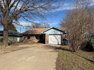 203 S Ruth Ave, Shawnee, OK 74801