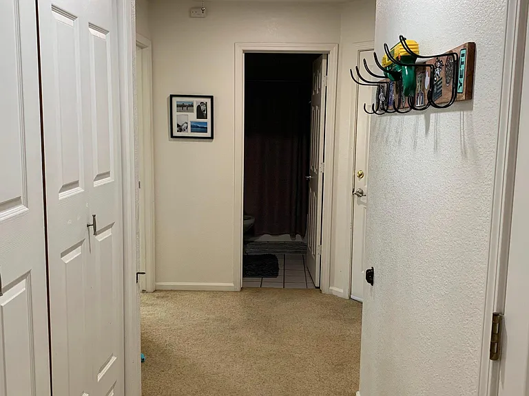 1852 Harbor Town Dr — Photo 16