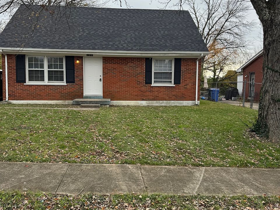 1st image of 1594 Van Buren Dr