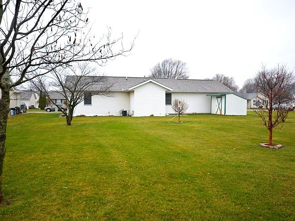 3rd image of 2708 Lismore Dr