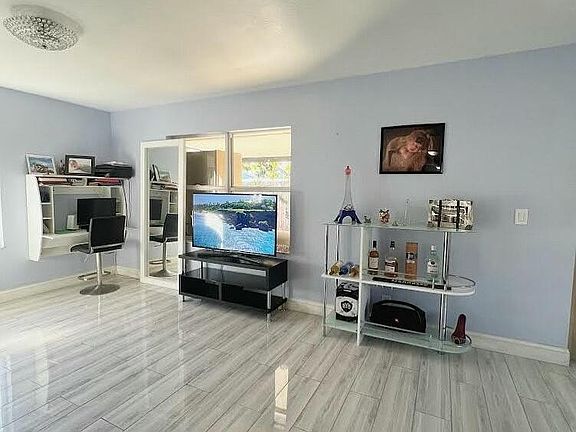 4th image of 4797 Bertha Street
