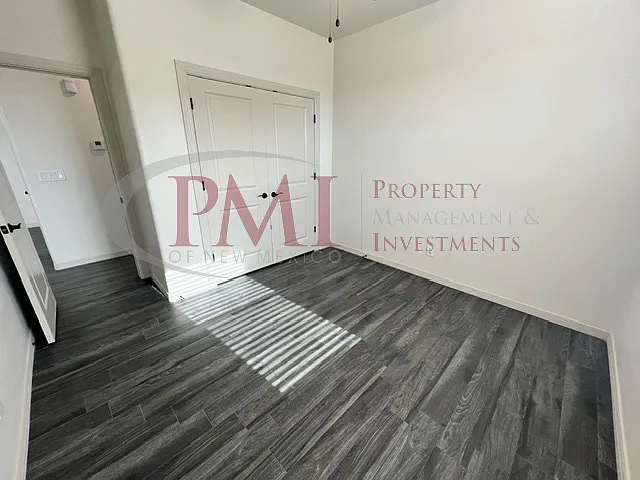 376 Dusty 5491 Ledesma — Photo 16
