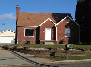 3325 Orion St NW, North Canton, OH 44720