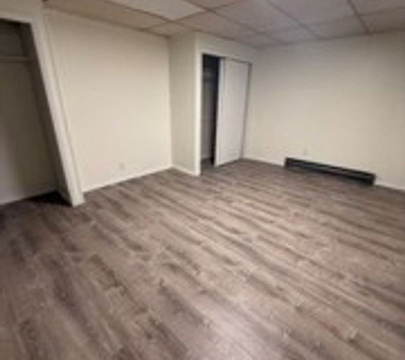 1st image of 199 Strathmore Rd