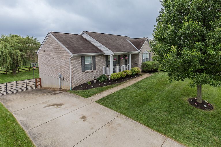 1st image of 7646 Cloudstone Dr