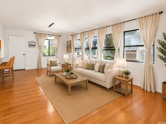 3rd image of 95-349 Kuahelani Ave APT B2
