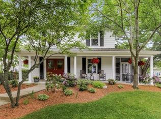 2466 Lake Dr SE, East Grand Rapids, MI 49506
