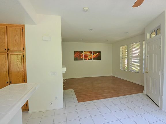 5th image of 79 Waxwing Ln