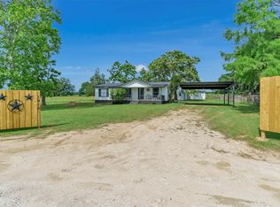1915 Goodnight Ct, Granbury, TX 76049