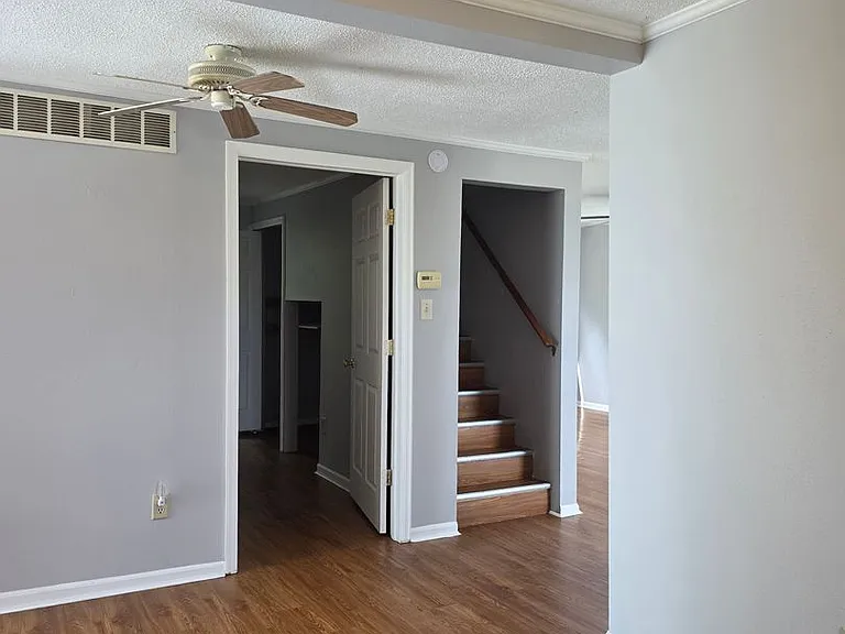 6172 Loe Rd — Photo 21
