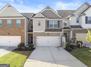 3914 Prospect Point Dr, Oakwood, GA 30566