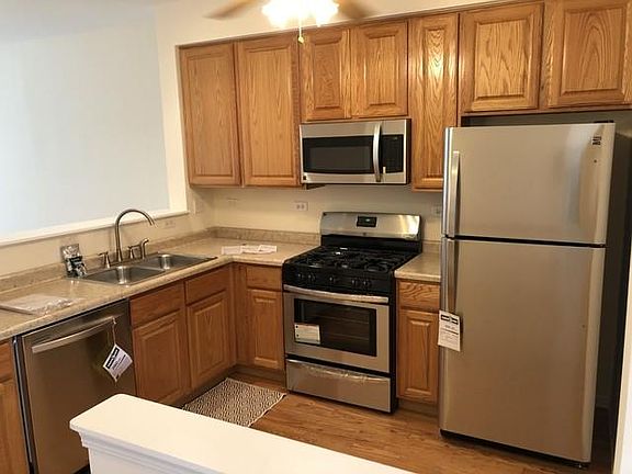 2nd image of 3011 Kentshire Cir