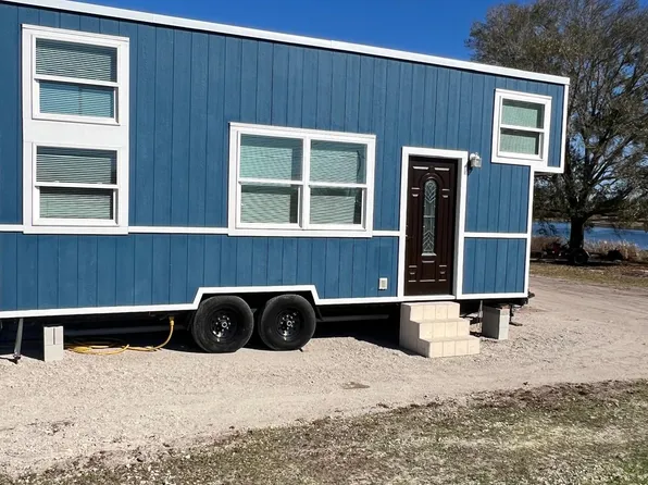 (undisclosed Address), Lake Wales, FL 33898