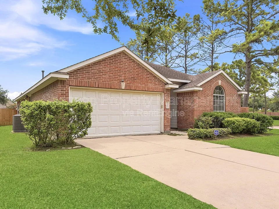 2002 Roaring Springs Dr