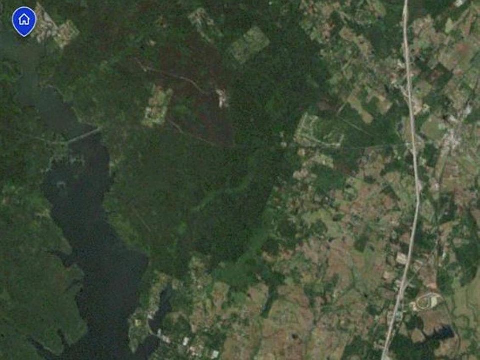 2nd image of 56 Firewood Rd