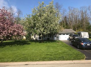 1216 Wildflower Dr, Webster, NY 14580
