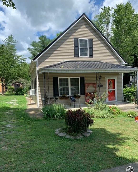 1st image of 300 E Guardian St