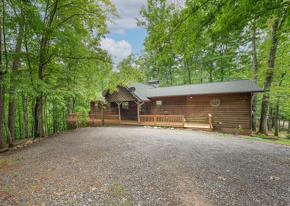 1st image of 144 Wolf Ridge Lane