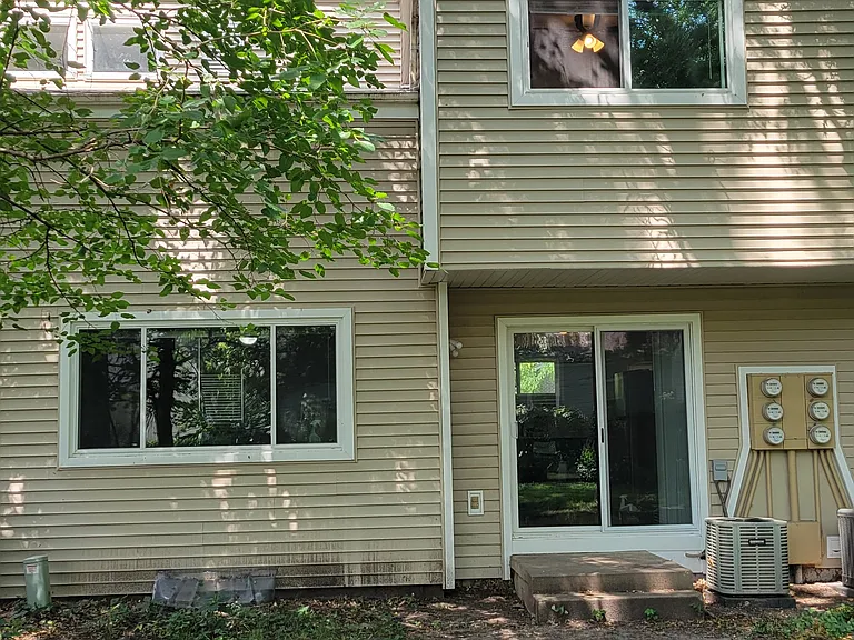 255 N Michigan St #99 — Photo 3