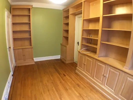 Rented by Kew Forest Realty Inc | media 16