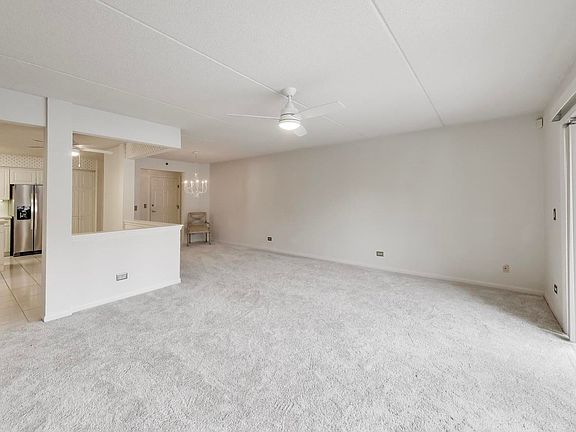5th image of 710 Creekside Dr Unit 110A