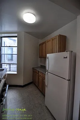 Rented by Bohemia Realty Group | media 12