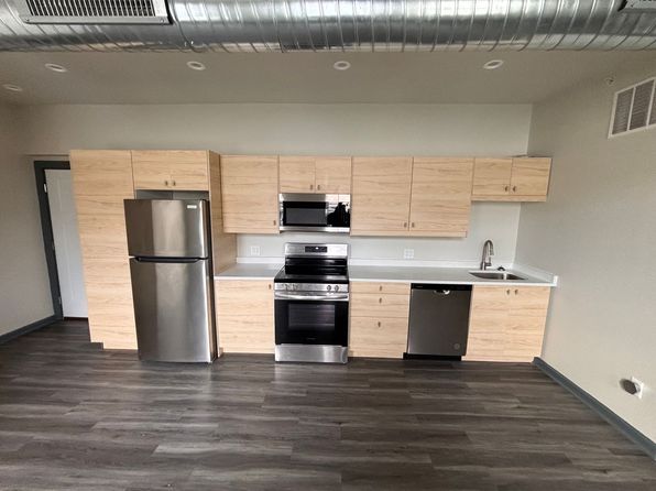 50 E Utica St #3D