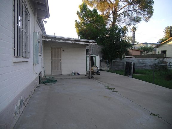 5th image of 308 W Camino Del Sol