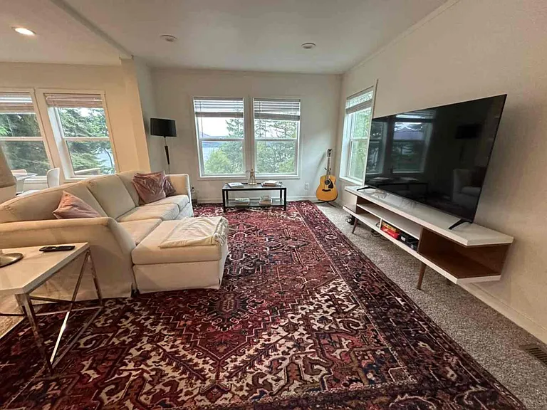 3548 Holmes View Dr — Photo 9