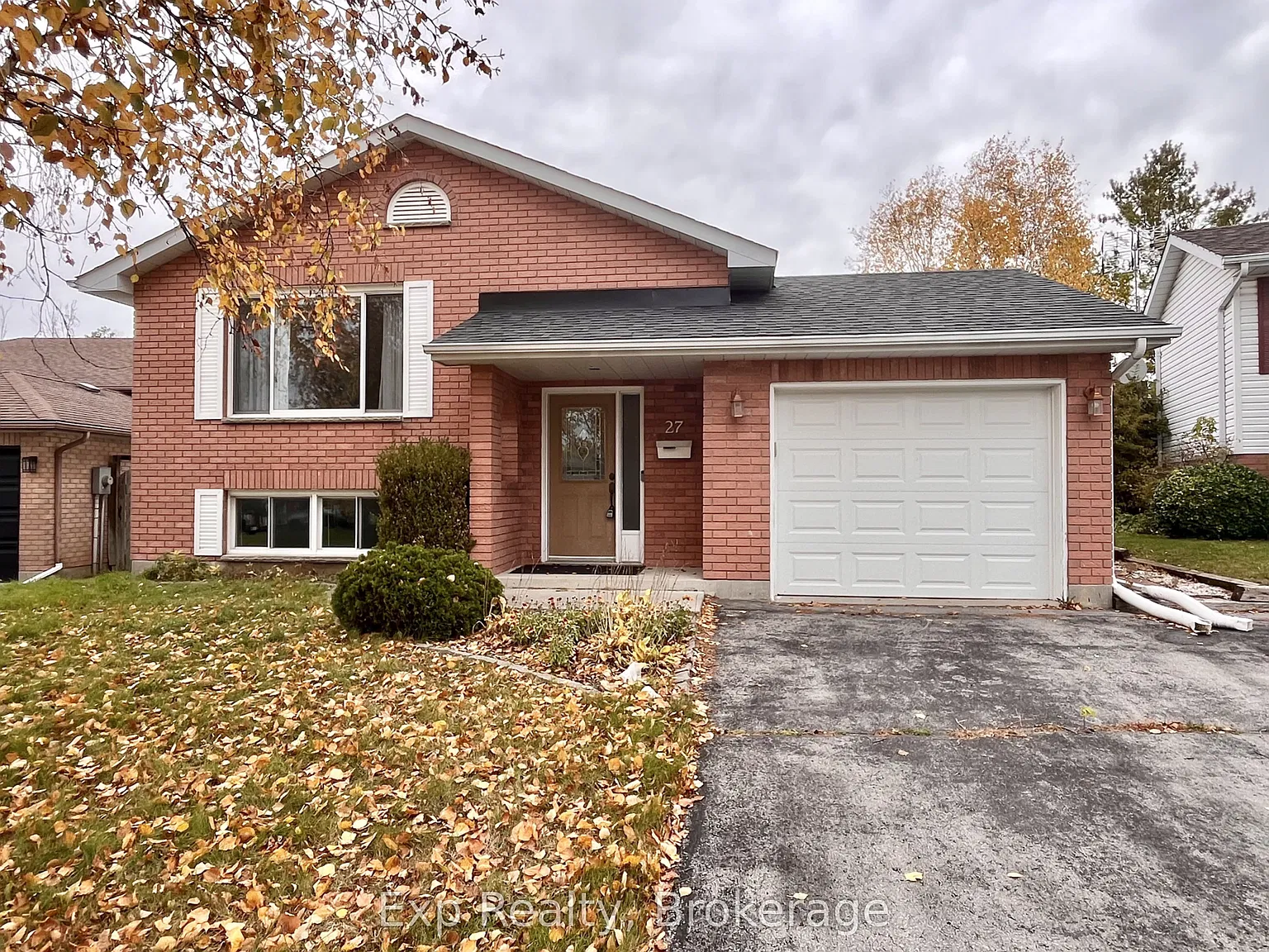 5 bed, $3,000 — Photo 2