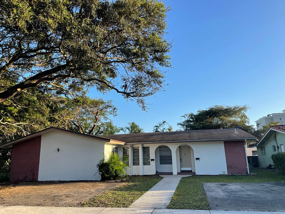 1st image of 6000 NW 38th St